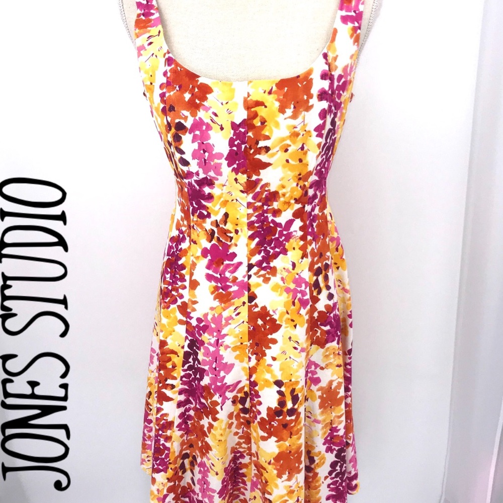 JONES STUDIO Spring floral Sleeveless dress